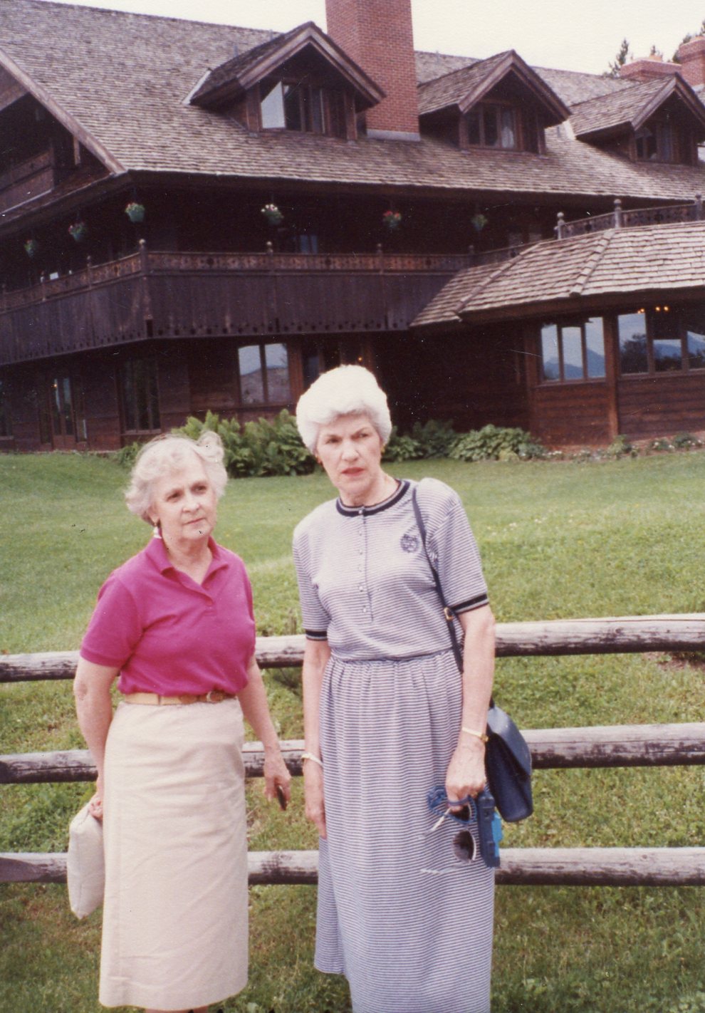 1990-06 PA and Goldie Johnson at Van Trapp Lodge Stowe, VT
