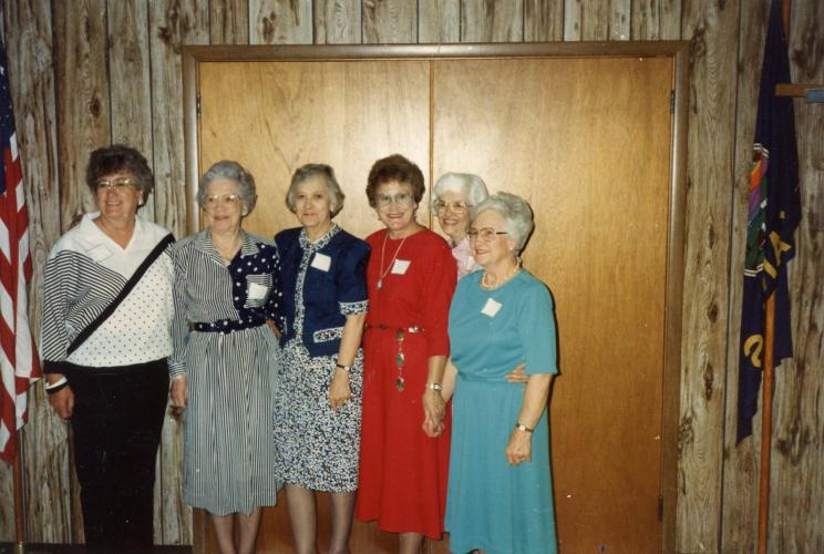 1992-05 Kansas-All Shuler Cousins-Shirley Ricketts, Dorothy Seymour, PA, Pat Smedley, Judy Rutledge and Joyce Edmandson